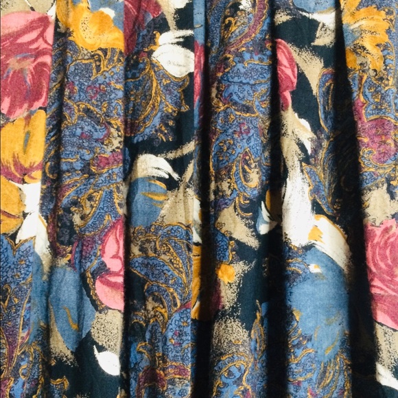 St Michael vintage floral skirts - Picture 2 of 4